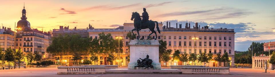 Flights to Lyon